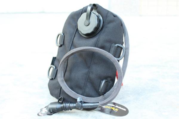 G TMC EG New 1.75L Hydration Pouch ( BK )